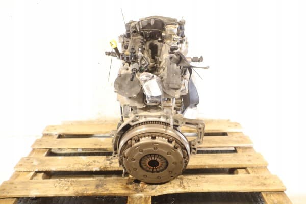 Motor Peugeot 308 II 1.2 130CV HN02 usado 4