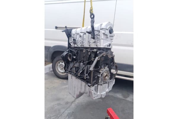 Motor Volkswagen VW Crafter 2.5 TDI Cec reacondicionado 5