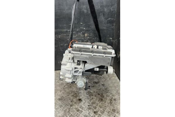 Motor completo Kia EV6 2023 365001XAB0 usado 3