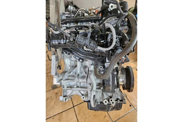 Motor HN05 10TMA3 para Peugeot Partner 4 IV usado