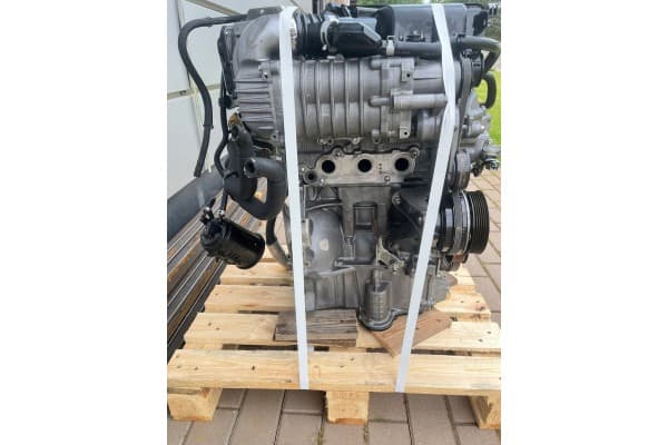 Motor HR12 Nissan Note E12 compresor usado 5