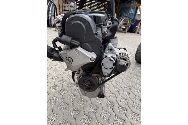 Motor 1.2 TDI Ayz Volkswagen Lupo 3L usado 4