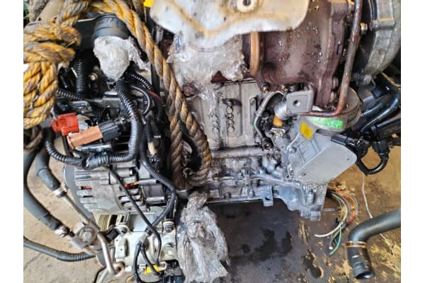 Motor Completo 9H05 1.6 E-HDi Citroën Peugeot usado 7