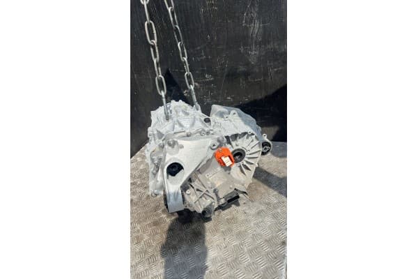Motor completo Tesla Model Y 2022 158774000B usado 2