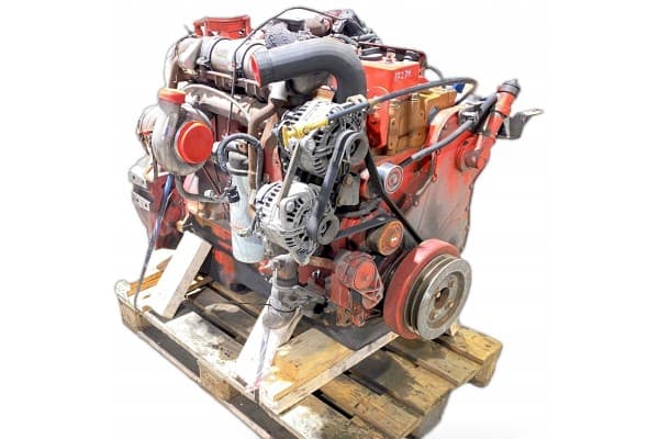 Motor ISLG320 Solaris usado 2