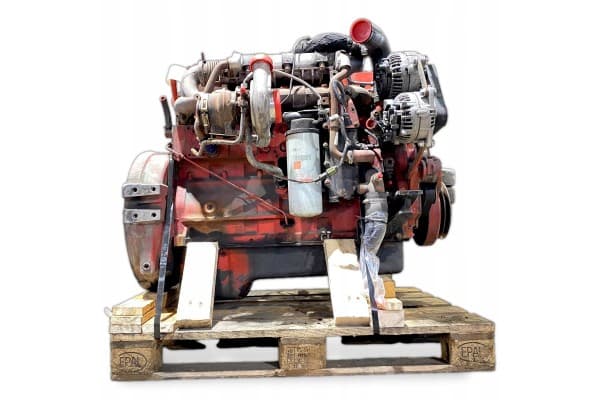 Motor ISLG320 Solaris usado 3