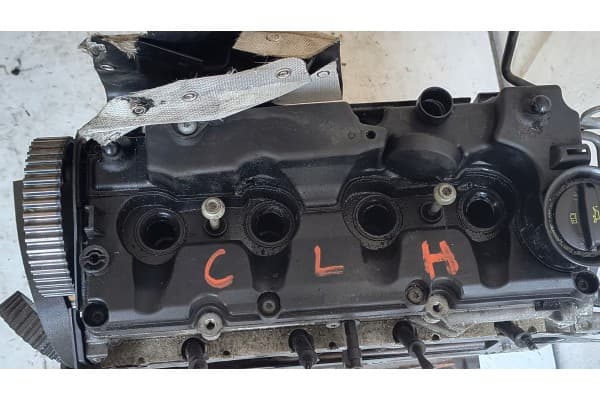 Motor VW Audi Skoda 1.6 TDI Clh sin accesorios usado 5