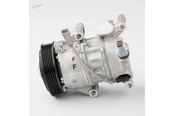 Compresor de Aire Acondicionado DCP50251 Denso usado 5
