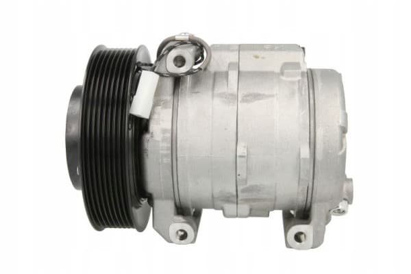 Compresor de aire acondicionado Denso DCP17186 usado 2