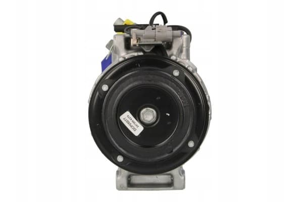 Compresor de aire acondicionado Denso DCP05077 usado 5