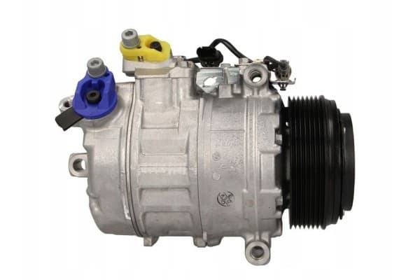 Compresor de aire acondicionado Denso DCP05077 usado 7