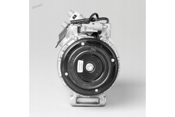 Compresor de aire acondicionado Denso DCP05077 usado 11