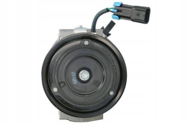 Compresor de aire acondicionado Denso DCP99520 usado 2