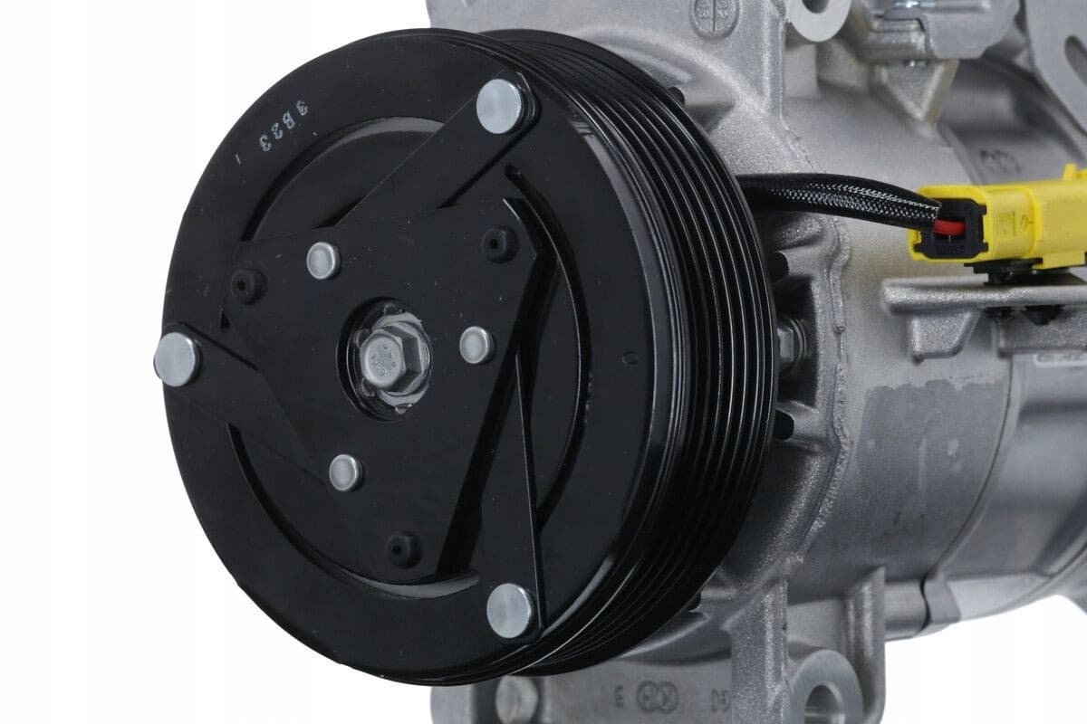 Compresor de aire acondicionado Valeo 690217 nuevo 4