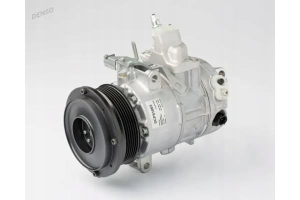 Compresor de aire acondicionado Denso DCP51003 usado 2