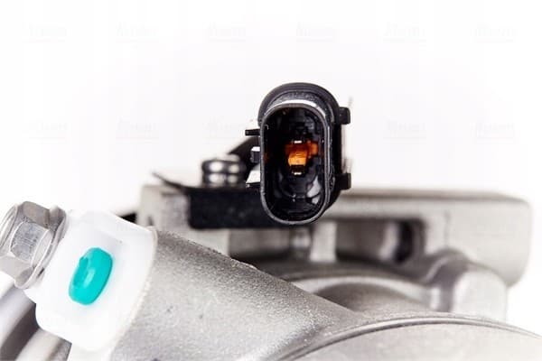 Compresor de aire acondicionado Nissens 890563 usado 6