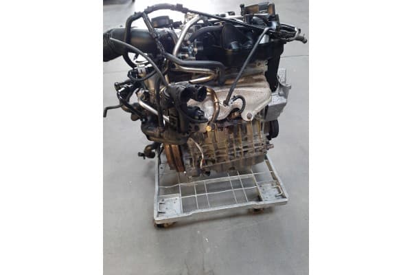 Motor Completo Audi A3 8L 1.6 8V Gasolina Avu usado 6