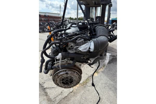 Motor Completo Golf V Plus 1.9 Bxe 2005 usado 4