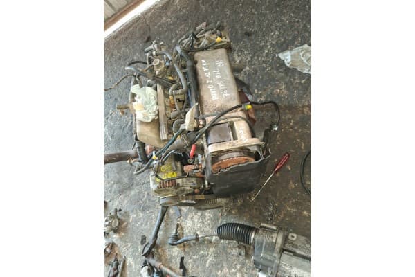 Motor completo Fiat Punto I 1.2 75 km usado 4
