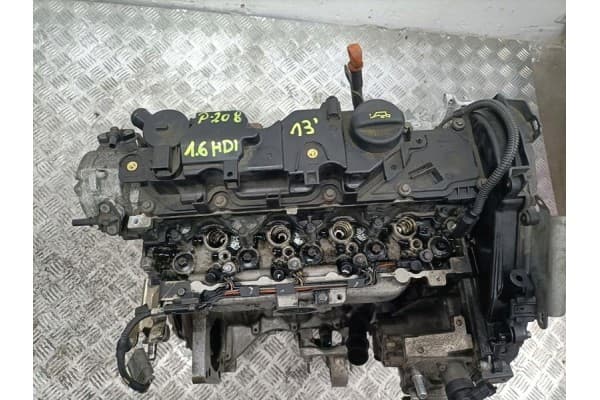 Motor Peugeot 208 1.6 e-HDi 13 R 9670451280 usado 2