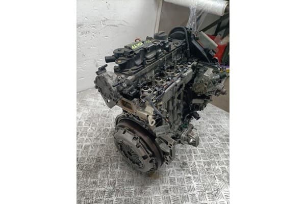 Motor Peugeot 208 1.6 e-HDi 13 R 9670451280 usado 6