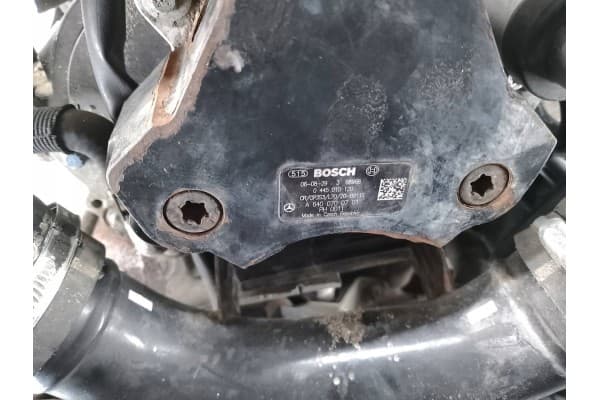Motor Mitsubishi Colt VI 1.5 Di-D 639939 usado 4