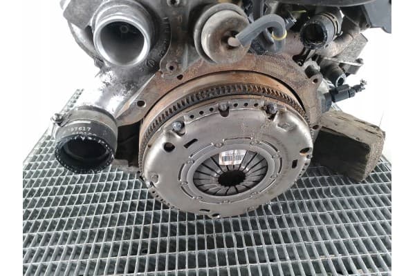 Motor Mitsubishi Colt VI 1.5 Di-D 639939 usado 5