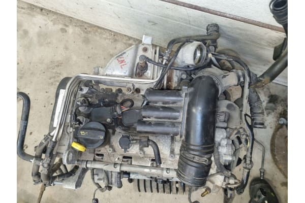 Motor Volkswagen Jetta VI 2013 usado 2