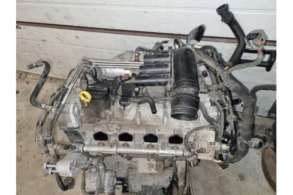 Motor Volkswagen Jetta VI 2013 usado 4