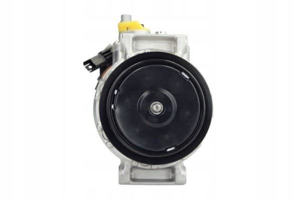Compresor de aire acondicionado Denso DCP05080 usado 8
