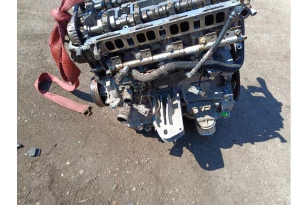 Motor de gasolina Ford Mustang VI 2.3 EcoBoost usado 3