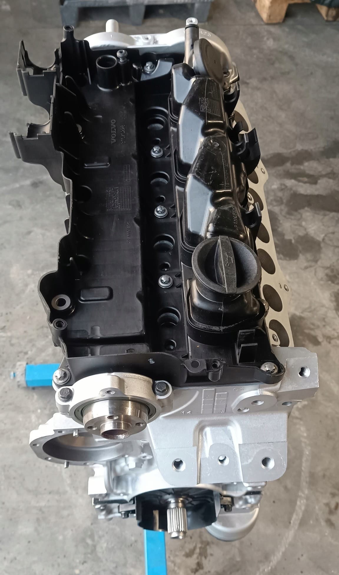 Motor Volvo V60 2.0 D4 181CV D4204T5 Tras Regeneración reacondicionado 6