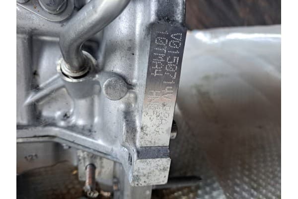 Motor 1.2 Thp HN05 con 900 kilómetros usado 4