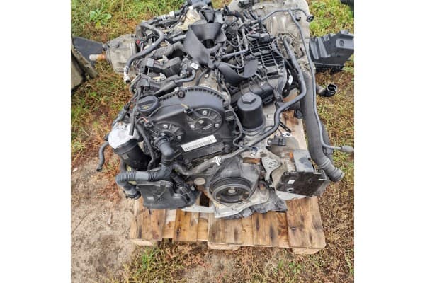 Motor Completo Audi A6 C8 2.0 TSI Híbrido Seco usado 2