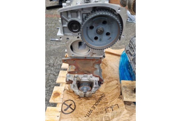 Motor Jeep Compass 2.0JTD Núcleo 55283099 usado 3