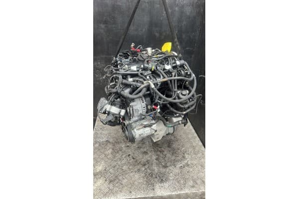 Motor completo BMW Serie 3 2022 B48B20A usado 4