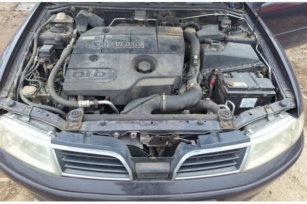 Motor Mitsubishi Carisma 1.9 Did F9Q1 F9K usado