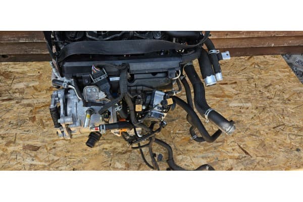 Motor Completo G4FT 1.6 T-Gdi Híbrido Hyundai usado 3