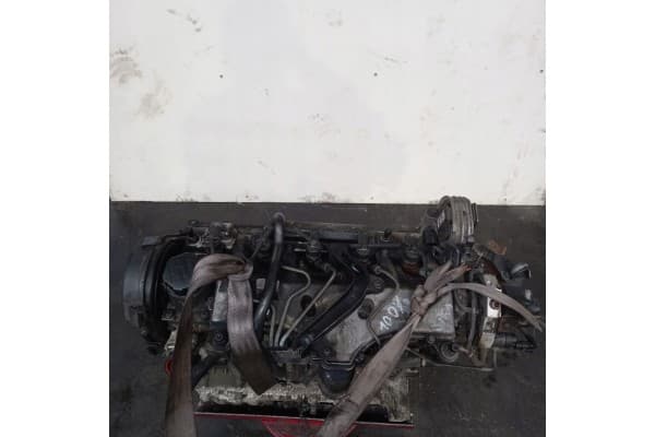 Motor Diésel Volvo XC90 D5244T 2.4 D usado 6