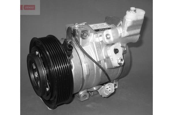 Compresor de aire acondicionado Denso DCP50033 usado 2