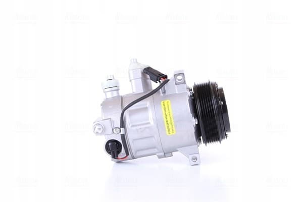 Compresor de aire acondicionado Nissens 890717 usado 8