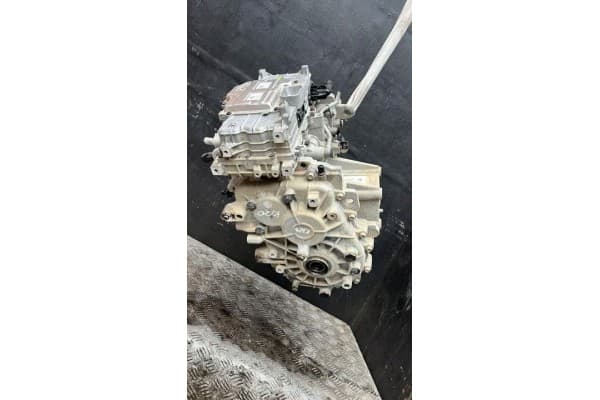 Motor completo Hyundai Ioniq 6 2024 EM07B5 usado 3
