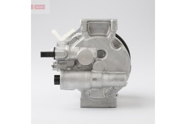 Compresor de aire acondicionado Denso DCP50310 usado 3