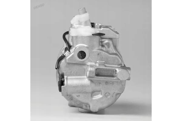 Compresor de Aire Acondicionado Denso DCP17109 usado 3