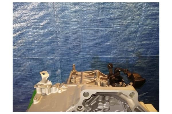 Gearbox Peugeot Expert 2.0 HDI 6 B. 20MB13 usado 3