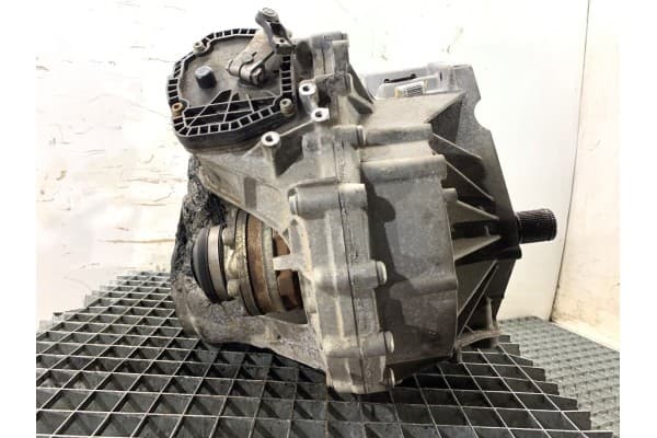 Caja de Cambios VW Passat B8 Urk 1.5 150CV usado 4