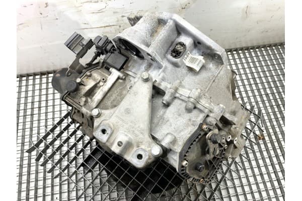 Caja de Cambios VW Passat B8 Urk 1.5 150CV usado 6