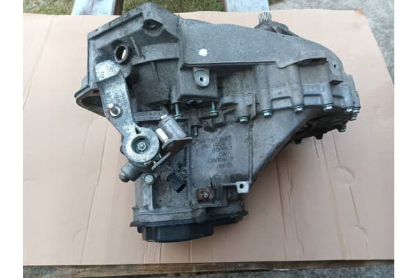 Caja de Cambios VW T5 1.9 TDI Gty 100 Eficiente usado