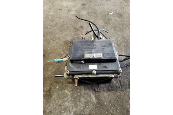 Válvula Modulator Ebs para Remolque ES2053 usado 3