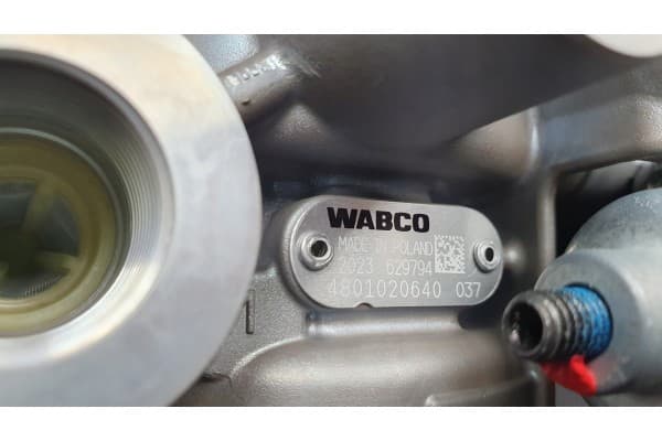 Modulador premium Wabco E 4801020640 usado 3